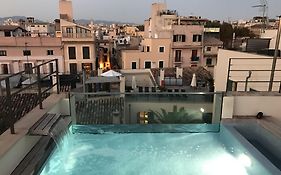 Petit Palace Hotel Tres